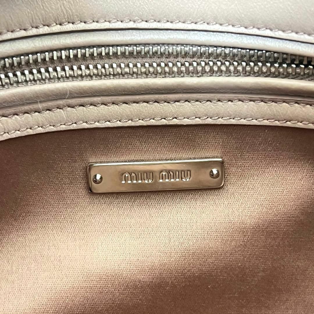 MIU MIU - 極美品 ミュウミュウ バッグ シープファー カーリー MIU MIU - 極美品 ミュウミュウ バッグ シープファー カーリー