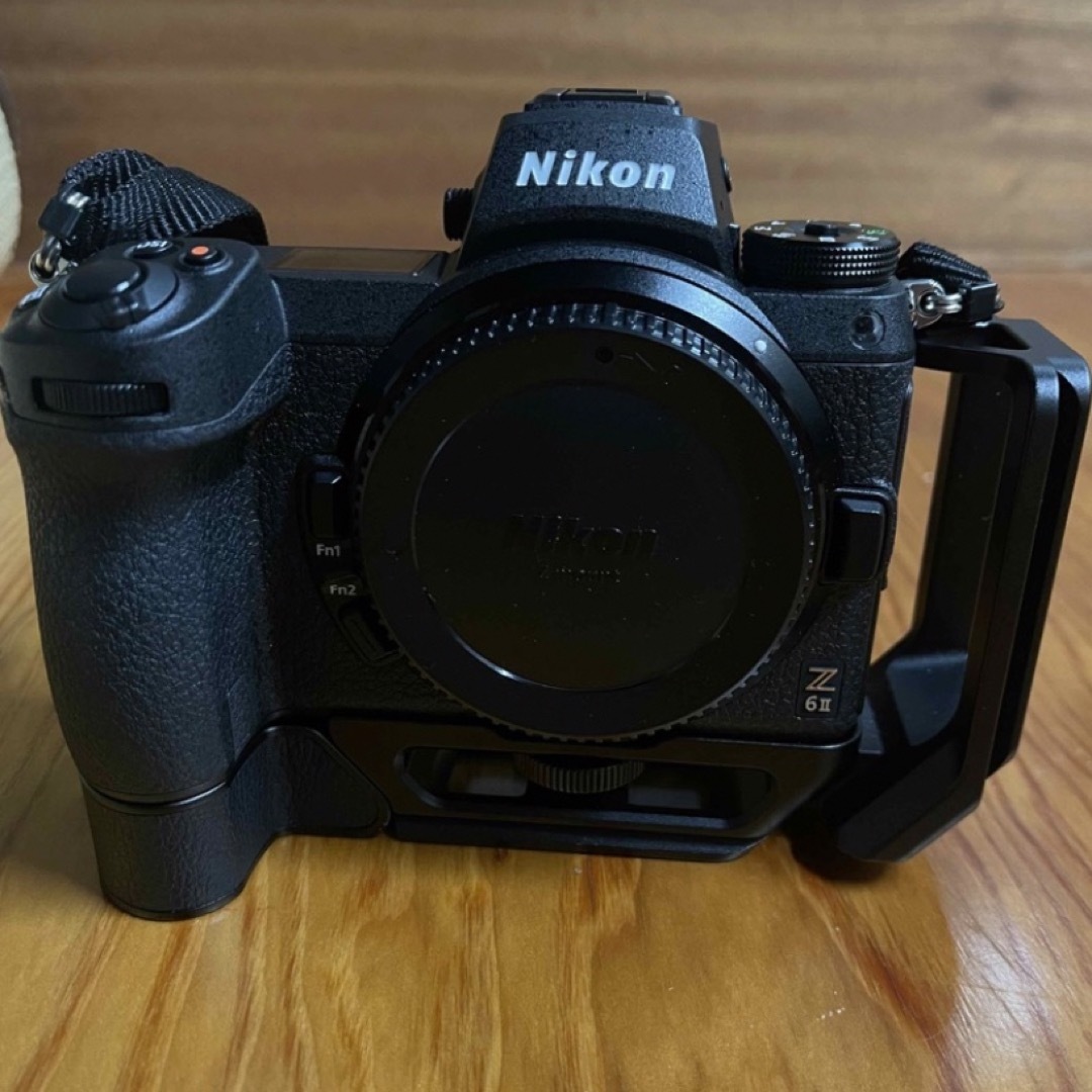 Nikon - Nikon z6ii ボディ おまけつきの通販 by furima's shop Nikon - Nikon z6ii ボディ おまけつきの通販 by furima's shop