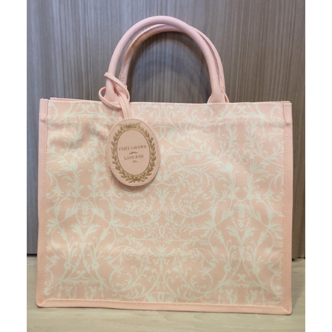 LADUREE - 【新品未使用♡限定品】ラデュレ×エスティローダー LADUREE - 【新品未使用♡限定品】ラデュレ×エスティローダー