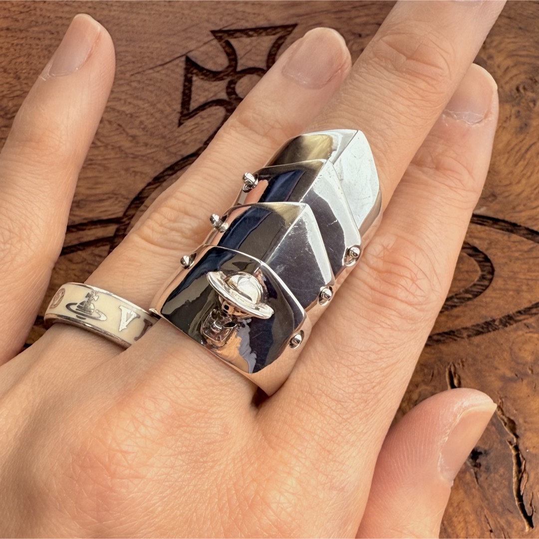 Vivienne Westwood - レア廃盤正規品Viviennewestwoodアーマー Vivienne Westwood - レア廃盤正規品Viviennewestwoodアーマー