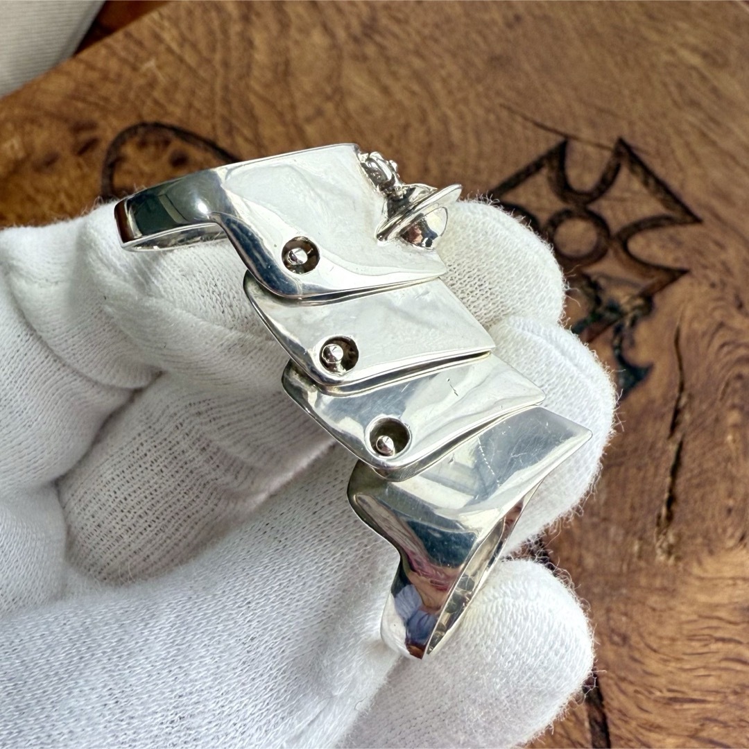 Vivienne Westwood - レア廃盤正規品Viviennewestwoodアーマー Vivienne Westwood - レア廃盤正規品Viviennewestwoodアーマー
