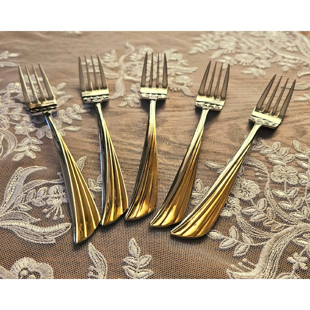 Noritake - 廃盤品 Noritake ノリタケ ゴールドウイング 金彩 Noritake - 廃盤品 Noritake ノリタケ ゴールドウイング 金彩