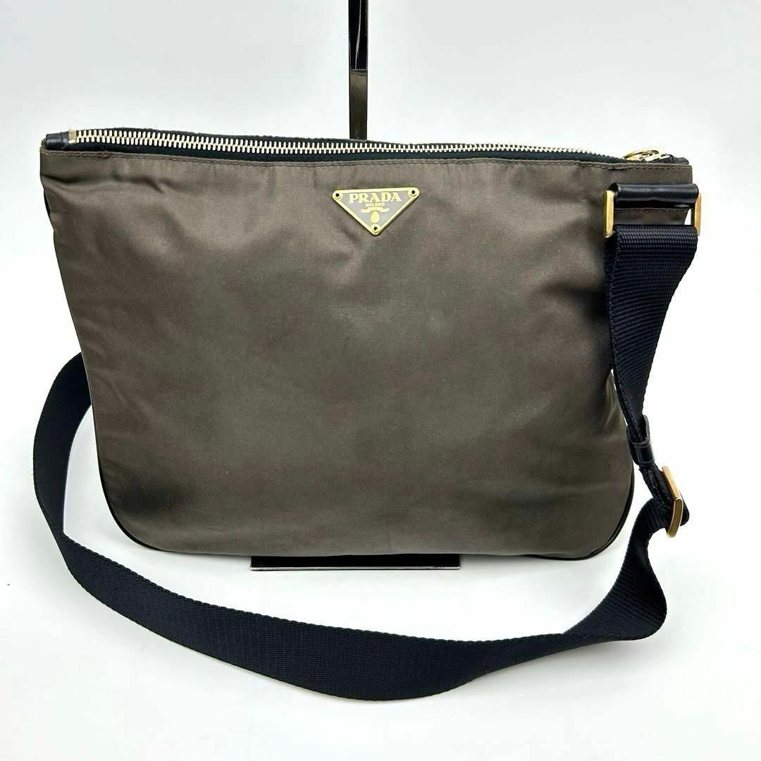 PRADA - PRADA ナイロン ショルダーバッグ 三角ロゴ ゴールド PRADA - PRADA ナイロン ショルダーバッグ 三角ロゴ ゴールド