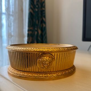 VERSACE(小物入れ)のフリマアイテム一覧 VERSACE(小物入れ)のフリマアイテム一覧