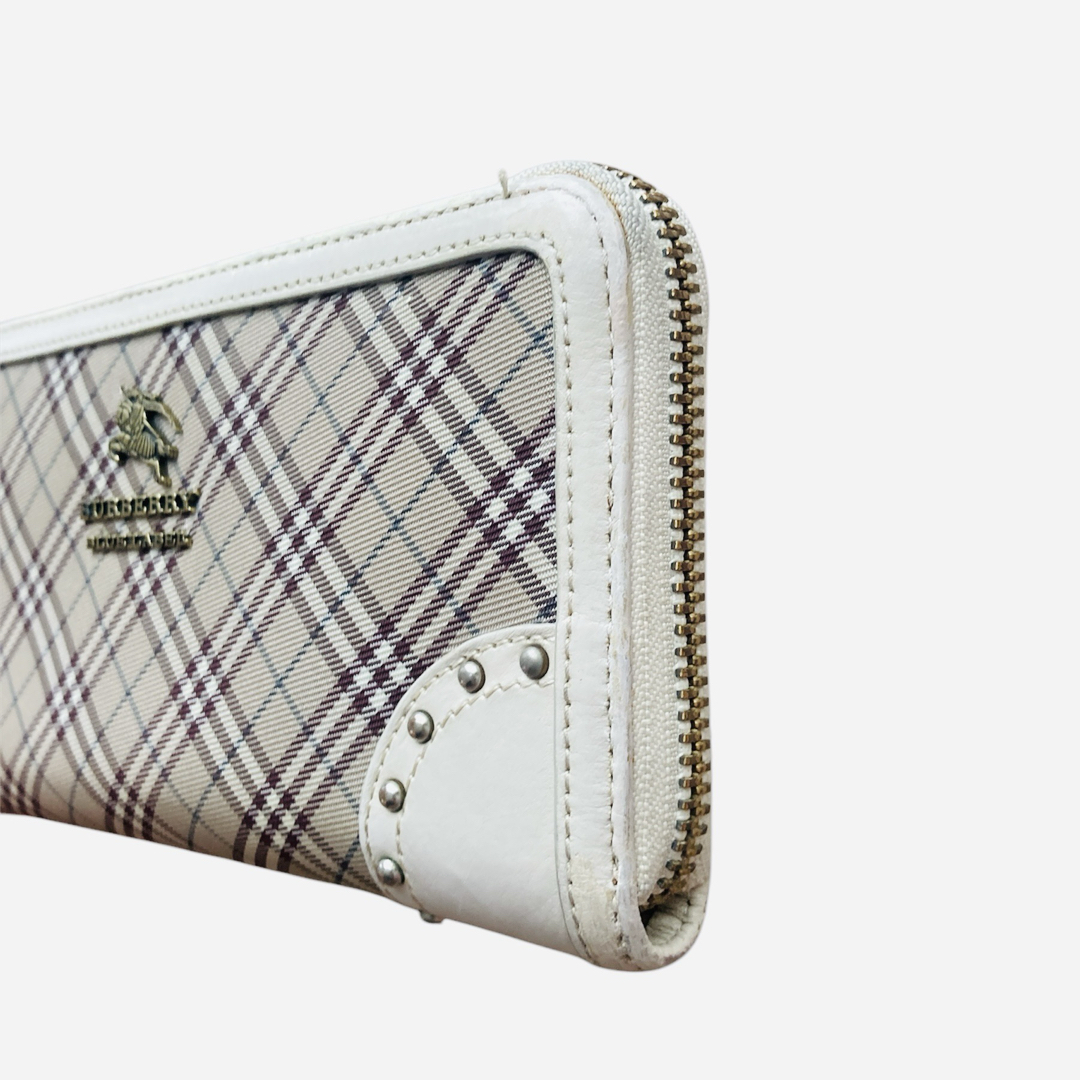 BURBERRY BLUE LABEL - BURBERRY 長財布 ノバチェック ラウンド BURBERRY BLUE LABEL - BURBERRY 長財布 ノバチェック ラウンド