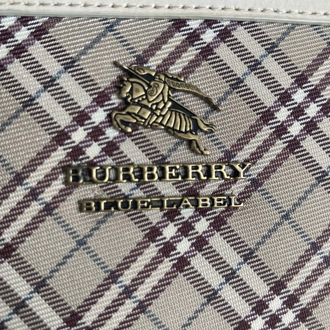 BURBERRY BLUE LABEL - BURBERRY 長財布 ノバチェック ラウンド BURBERRY BLUE LABEL - BURBERRY 長財布 ノバチェック ラウンド