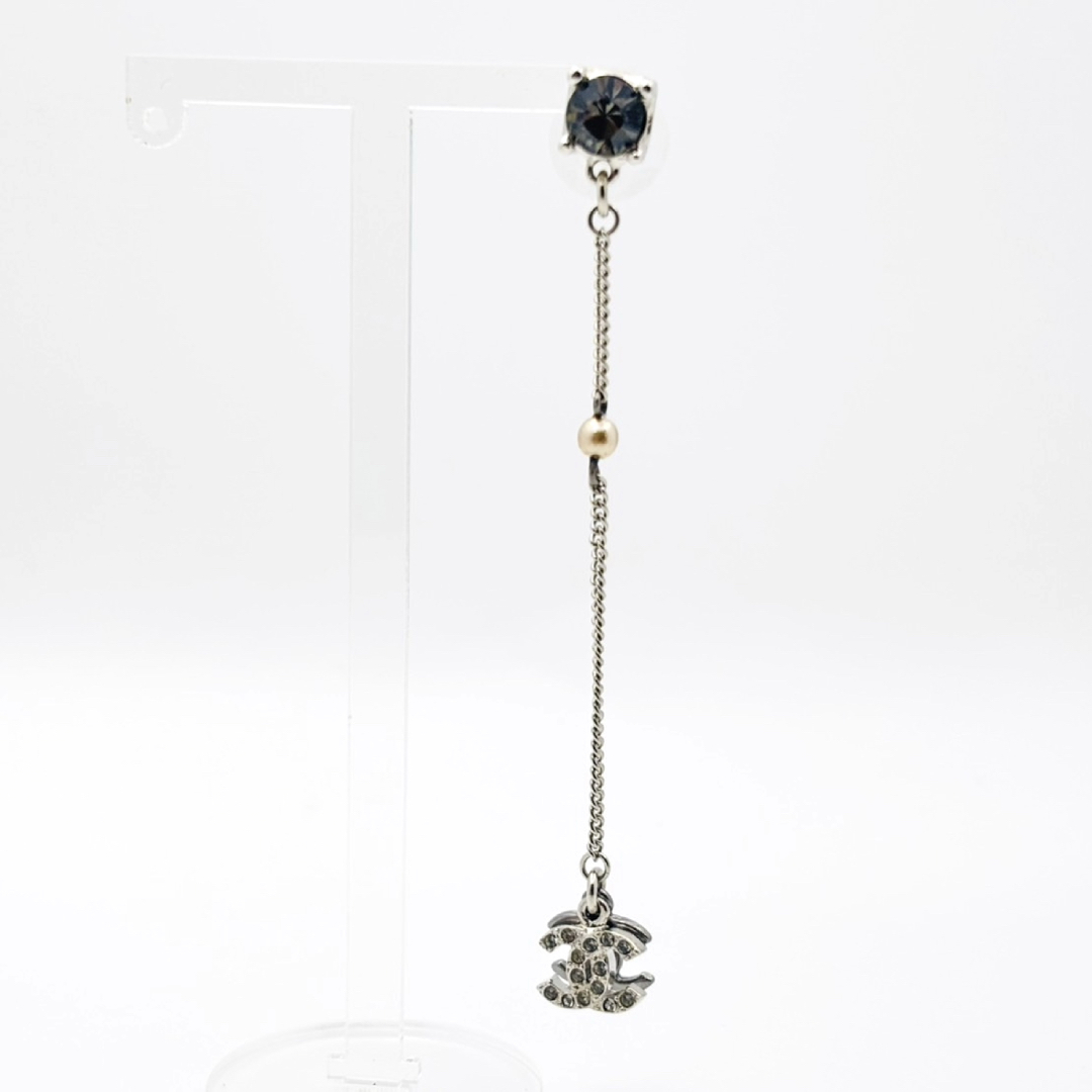 CHANEL - CHANEL シャネル チェーンピアス ラインストーン CHANEL - CHANEL シャネル チェーンピアス ラインストーン