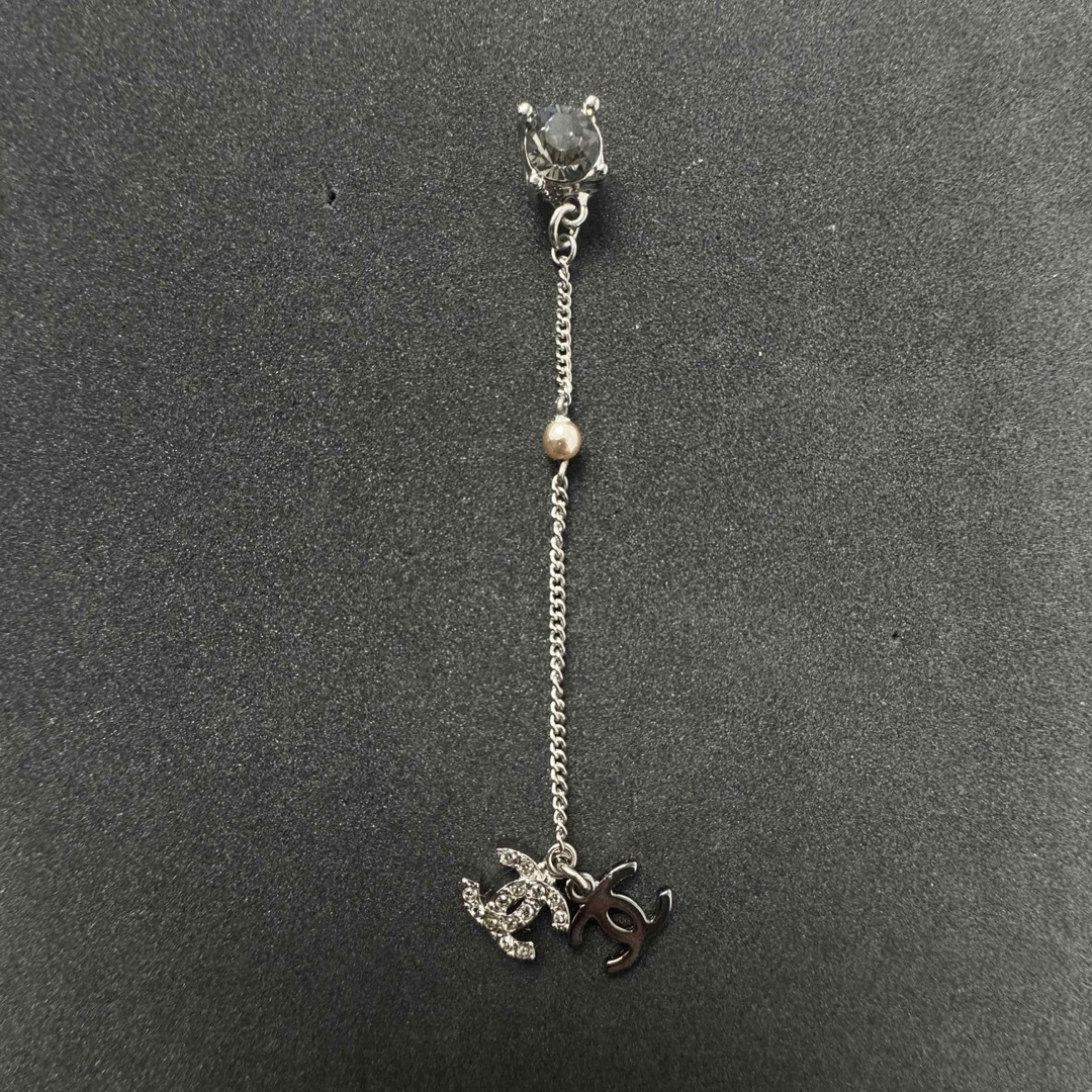 CHANEL - CHANEL シャネル チェーンピアス ラインストーン CHANEL - CHANEL シャネル チェーンピアス ラインストーン