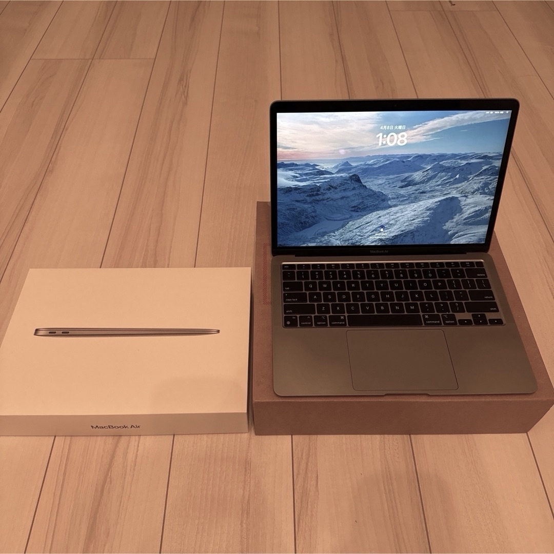 Apple - 【美品】MacBook Air +10万円弱分ソフトFinalCutPro Apple - 【美品】MacBook Air +10万円弱分ソフトFinalCutPro