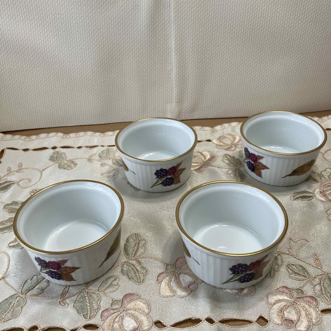 Royal Worcester - ロイヤルウースター イブシャム ココット 4つ Royal Worcester - ロイヤルウースター イブシャム ココット 4つ