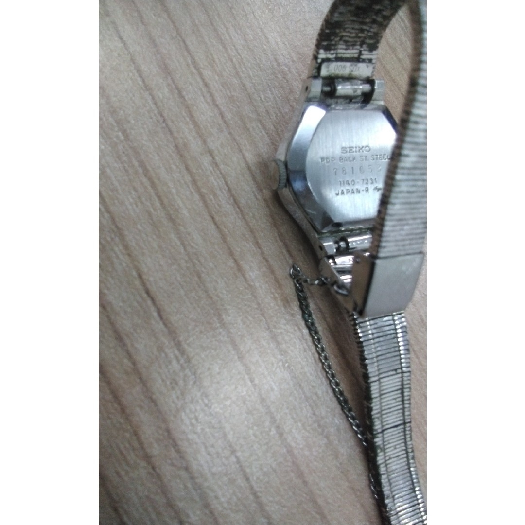 SEIKO - 昭和レトロ 手巻き稼働 SEIKOレディース腕時計の通販 by SEIKO - 昭和レトロ 手巻き稼働 SEIKOレディース腕時計の通販 by