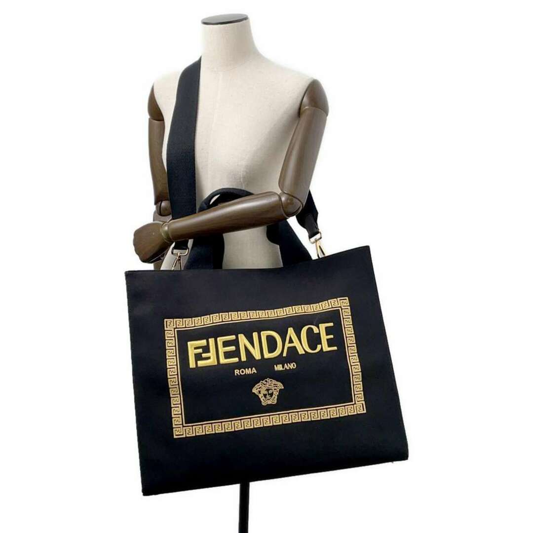 FENDI - フェンディ トートバッグ フェンダーチェ ベルサーチェ FENDI - フェンディ トートバッグ フェンダーチェ ベルサーチェ