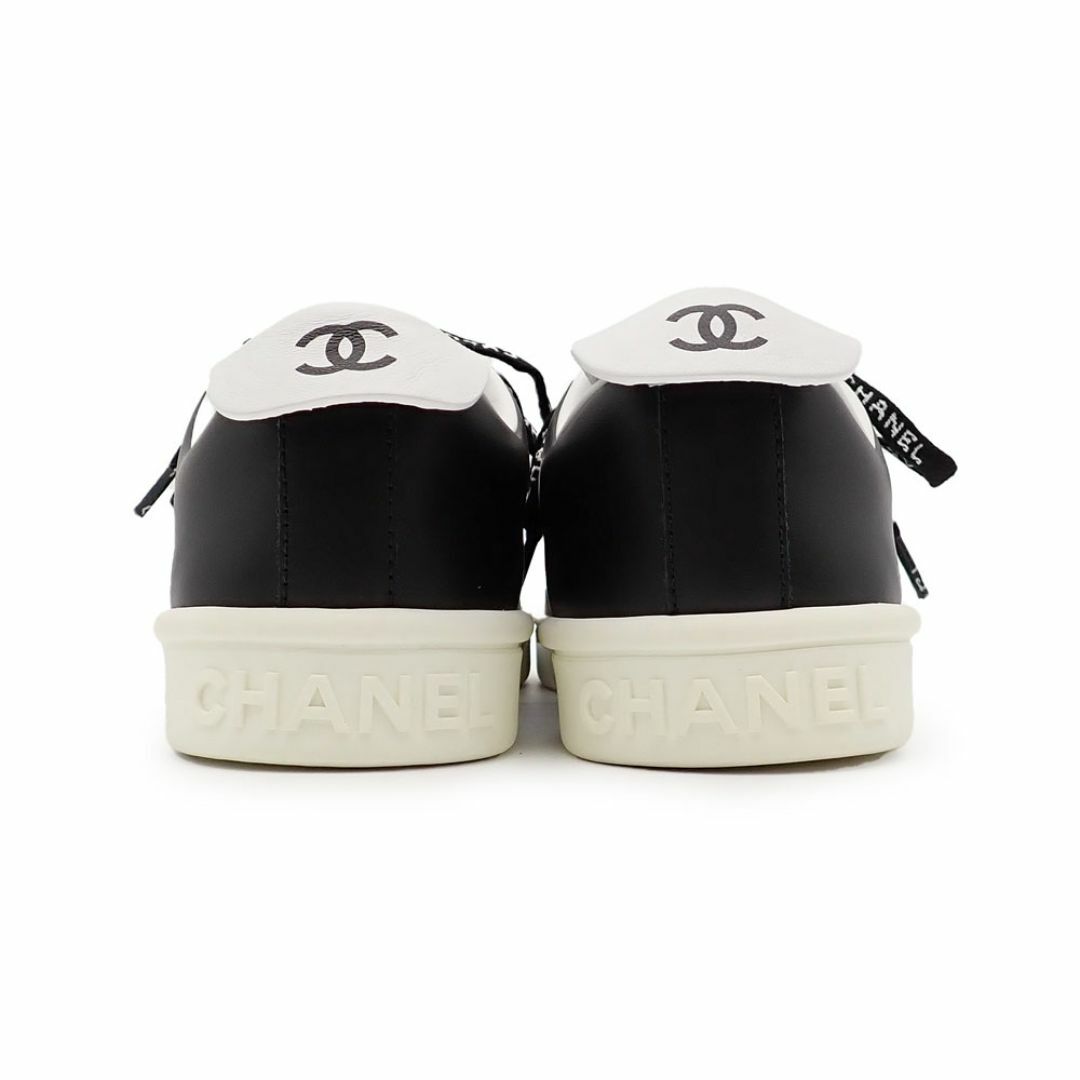 CHANEL - 未使用品 シャネル ココマーク ローカット スニーカー CHANEL - 未使用品 シャネル ココマーク ローカット スニーカー