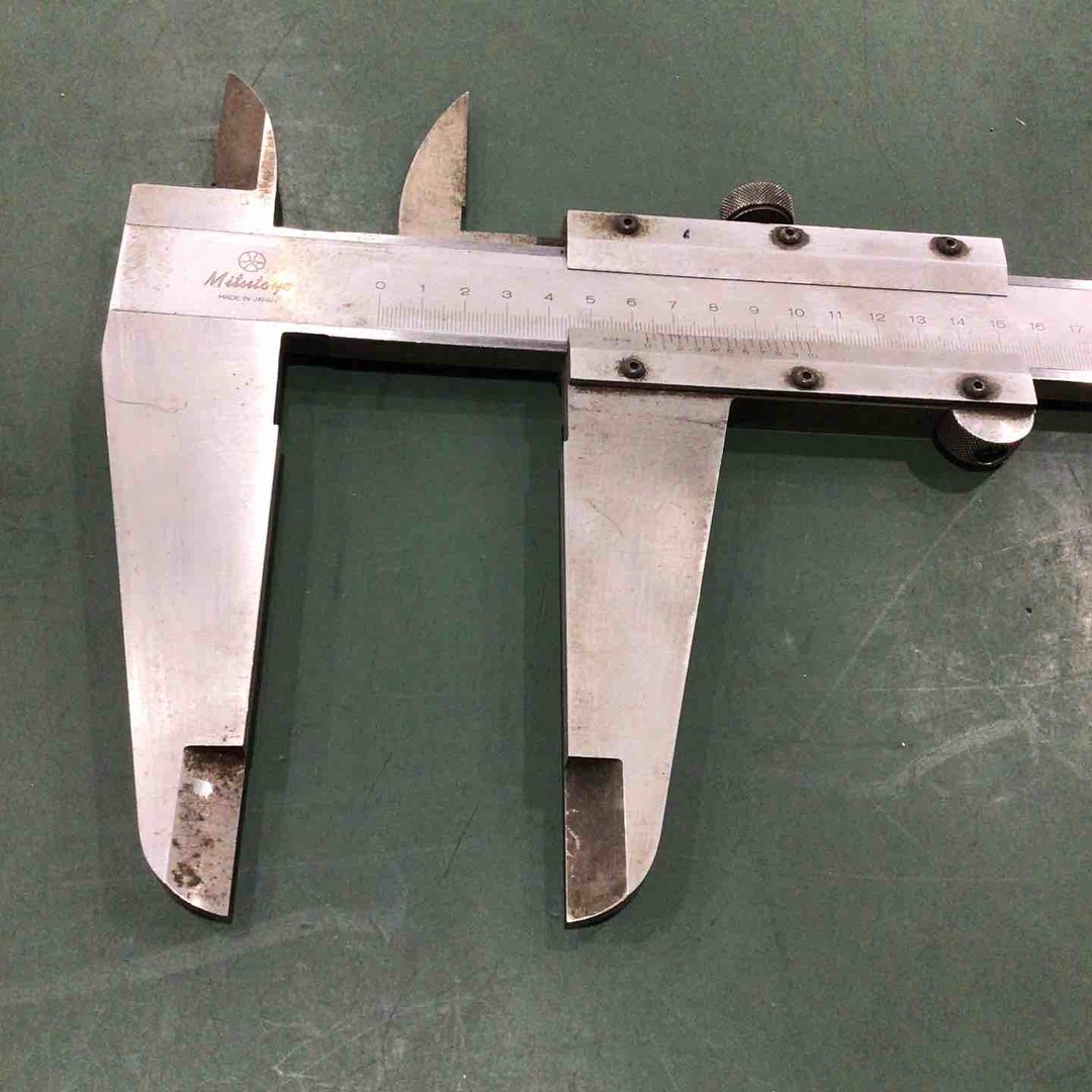 中古品】Mitutoyo ミツトヨ ノギス 1m 【川口店】の通販 by 中古品】Mitutoyo ミツトヨ ノギス 1m 【川口店】の通販 by