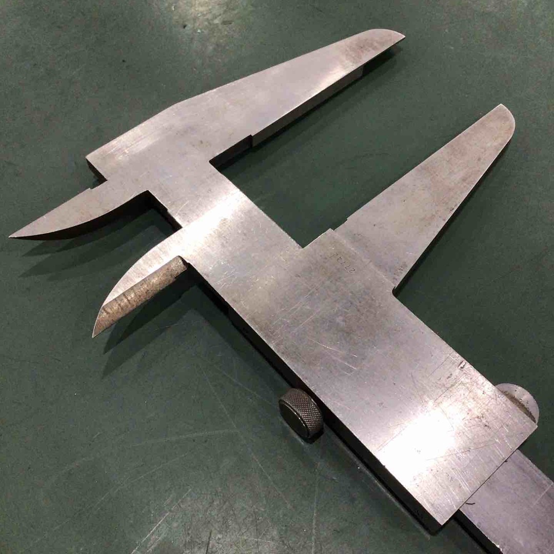 中古品】Mitutoyo ミツトヨ ノギス 1m 【川口店】の通販 by 中古品】Mitutoyo ミツトヨ ノギス 1m 【川口店】の通販 by