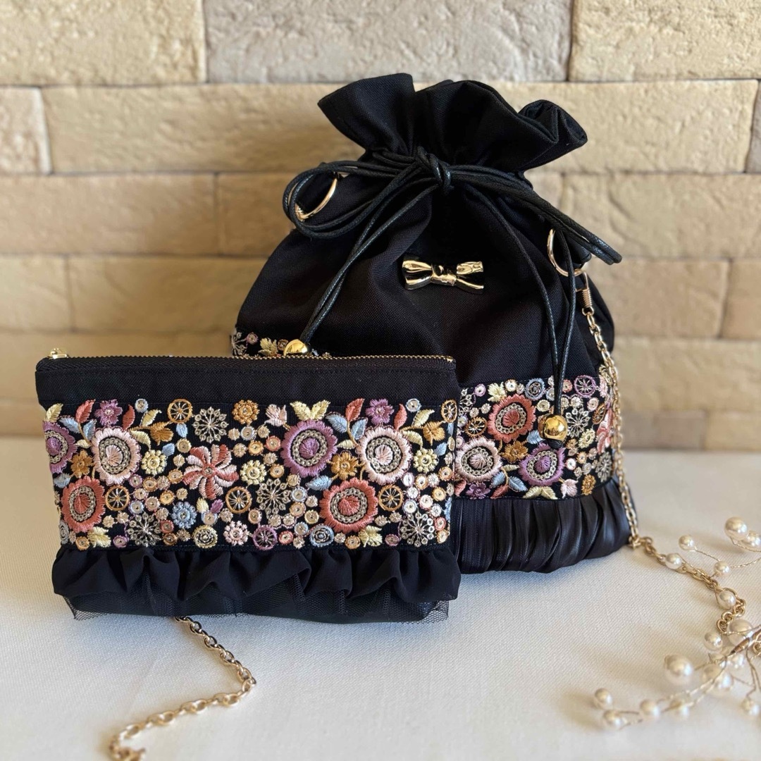 巾着バッグ&ポーチ*インド刺繍リボンショルダーバッグ*フリル 巾着バッグ&ポーチ*インド刺繍リボンショルダーバッグ*フリル