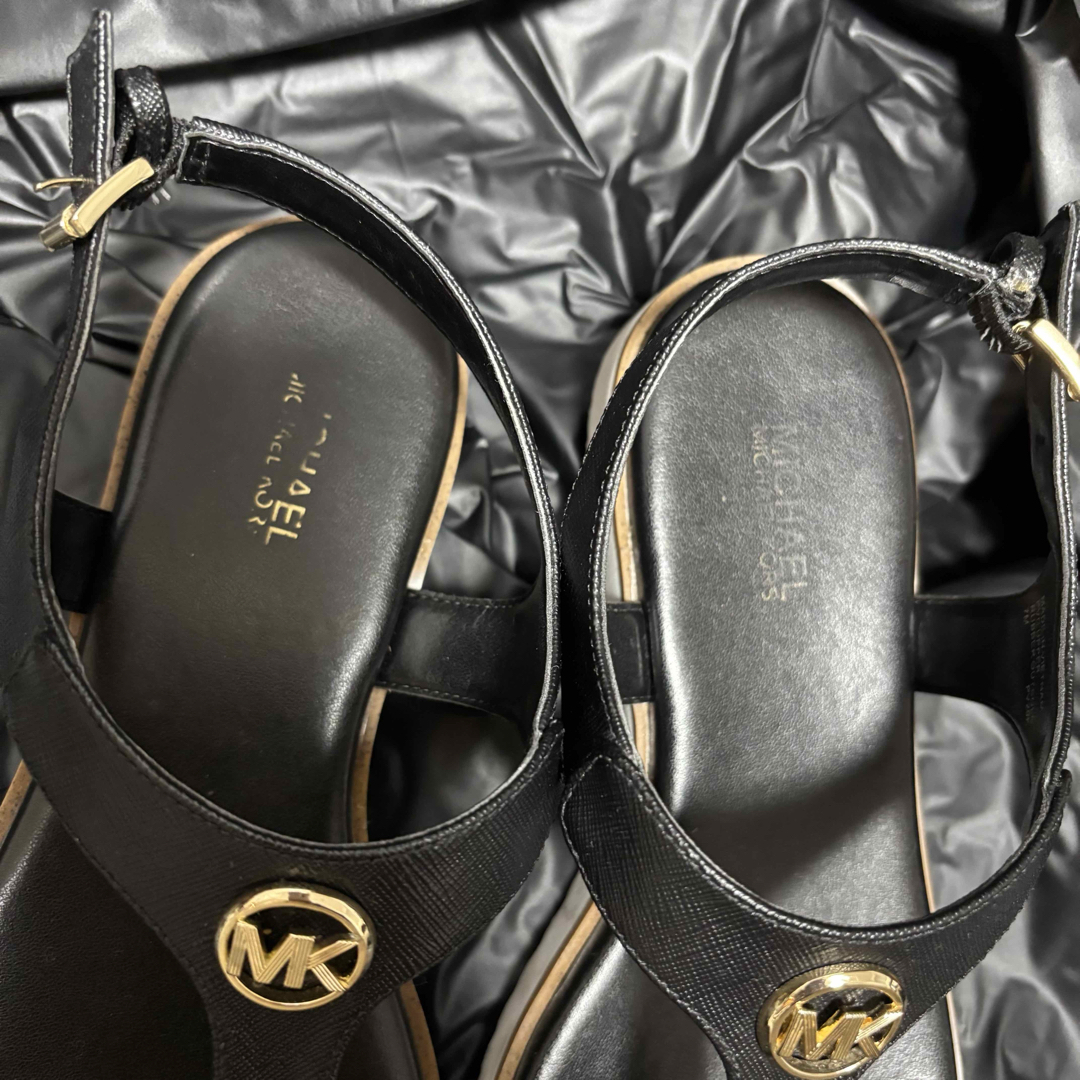 MICHAEL KORS - マイケルコース サンダルの通販 by uuy. shop MICHAEL KORS - マイケルコース サンダルの通販 by uuy. shop