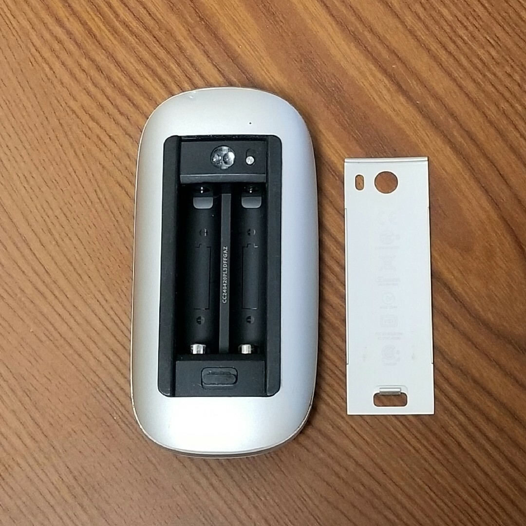 Apple - Apple純正 Magic Mouse 正常動作品の通販 by ハルウララ Apple - Apple純正 Magic Mouse 正常動作品の通販 by ハルウララ