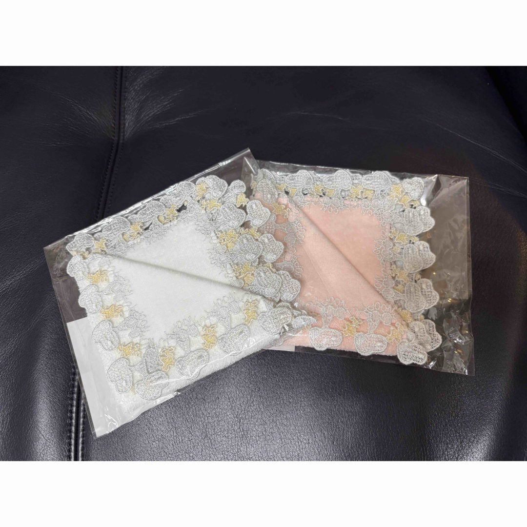 近沢レース×スヌーピーコラボハンカチ 2点セットの通販 by 近沢レース×スヌーピーコラボハンカチ 2点セットの通販 by