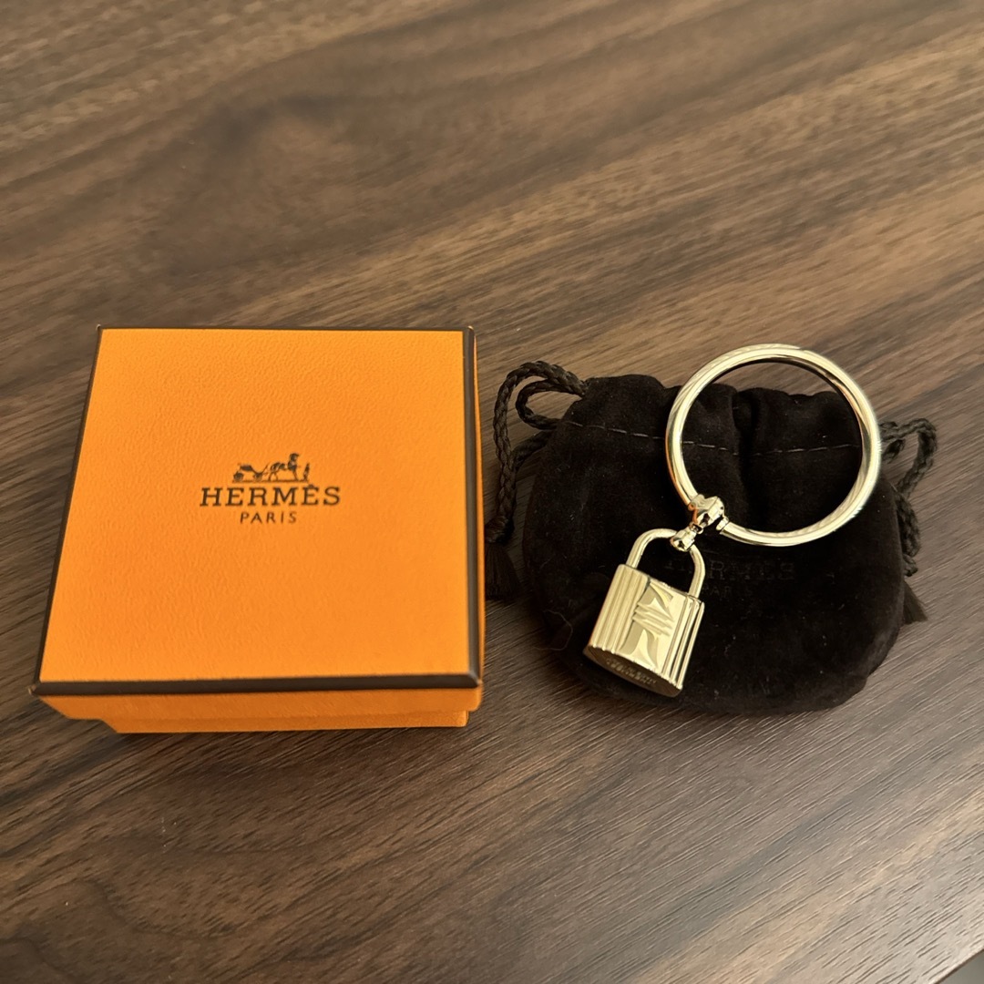 HERMES - ⭐︎エルメス⭐︎ スカーフリング ループ・チャーム HERMES - ⭐︎エルメス⭐︎ スカーフリング ループ・チャーム