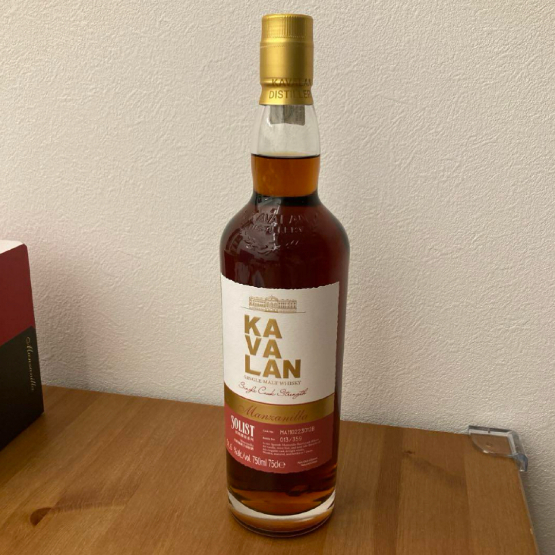 KAVALAN SOLIST Manzanilla 台湾ウィスキー 木製ボックスの通販 KAVALAN SOLIST Manzanilla 台湾ウィスキー 木製ボックスの通販