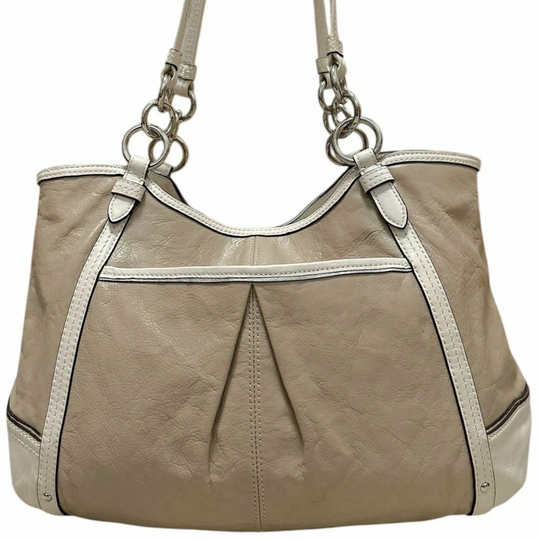 COACH - 美品 コーチ トートバッグ A4収納可能 大容量 COACH - 美品 コーチ トートバッグ A4収納可能 大容量