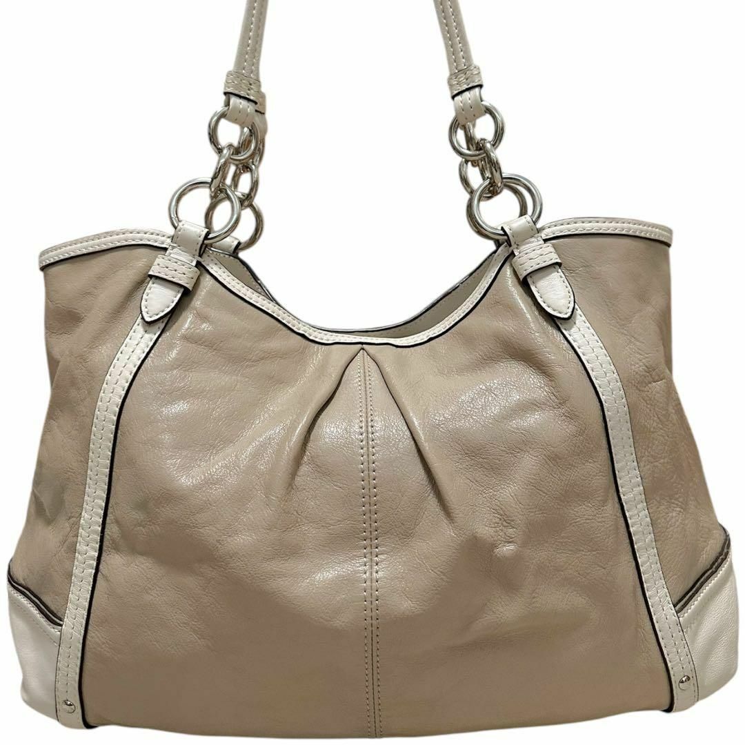 COACH - 美品 コーチ トートバッグ A4収納可能 大容量 COACH - 美品 コーチ トートバッグ A4収納可能 大容量