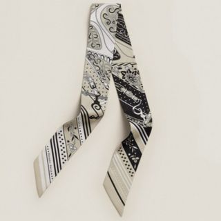 HERMES - エルメス ツイリー アマゾンの祭典 バンダナ 2025SSの HERMES - エルメス ツイリー アマゾンの祭典 バンダナ 2025SSの