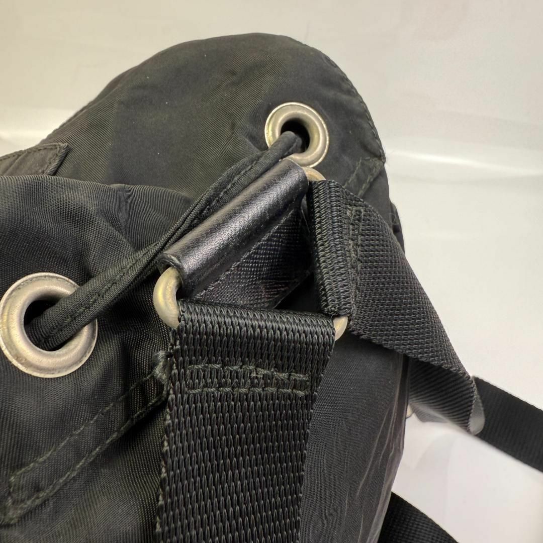 PRADA - 鑑定 PRADA プラダ 巾着ミニリュック ブラック ナイロン PRADA - 鑑定 PRADA プラダ 巾着ミニリュック ブラック ナイロン