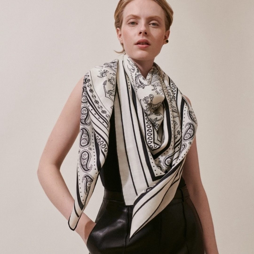 HERMES - 未使用【エルメス】カレジェアン 140 船乗りのタトゥー HERMES - 未使用【エルメス】カレジェアン 140 船乗りのタトゥー