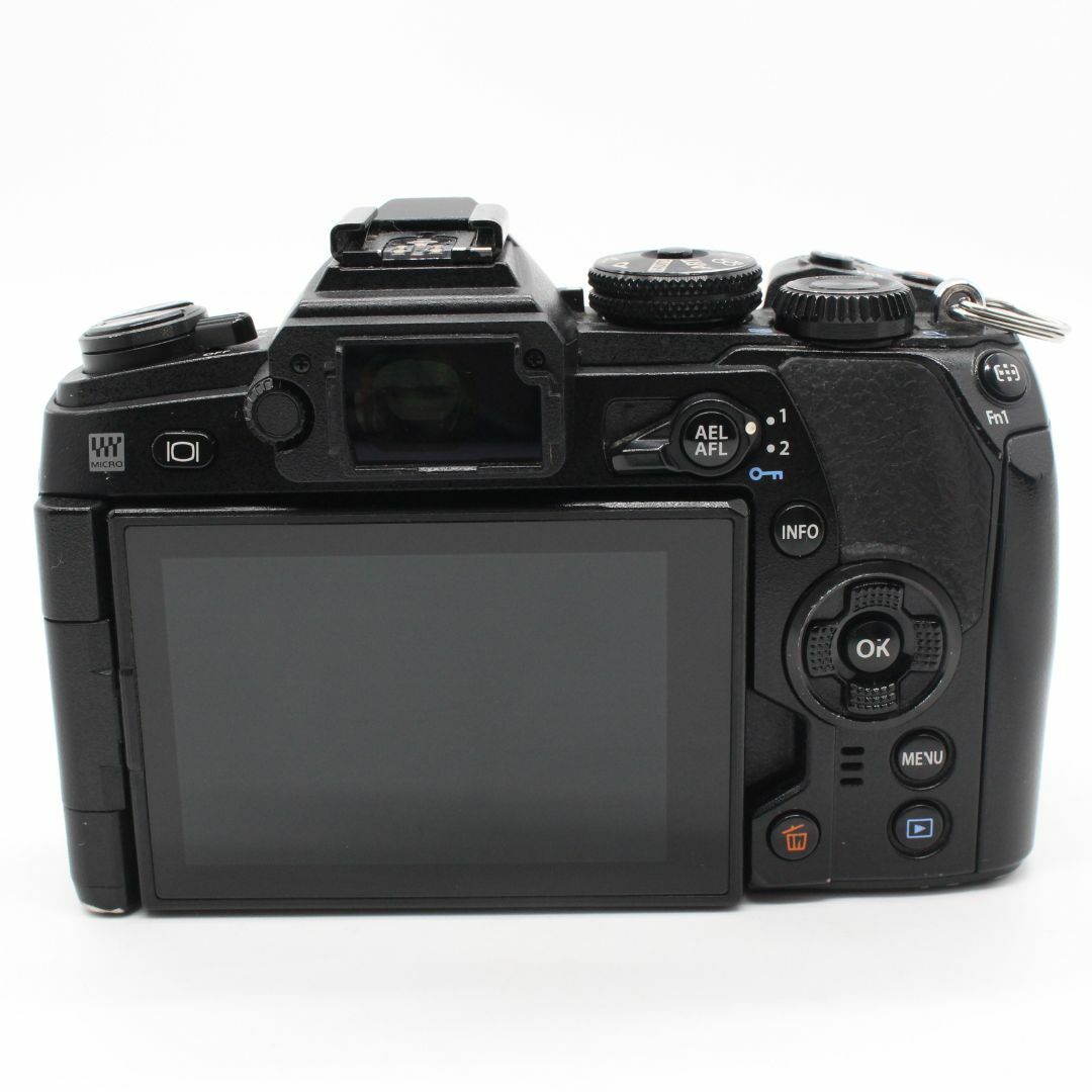 OLYMPUS OM-D E-M1 Mark II ボディ ショット数6961回の通販 by OLYMPUS OM-D E-M1 Mark II ボディ ショット数6961回の通販 by
