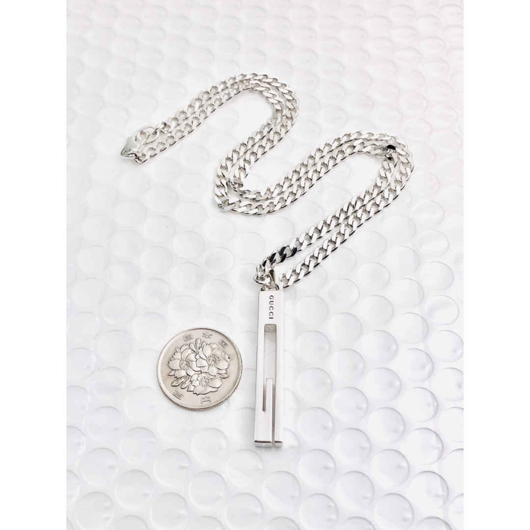 GUCCI - 【超美品】GUCCI ラージ カットアウトG ネックレス 男女 GUCCI - 【超美品】GUCCI ラージ カットアウトG ネックレス 男女