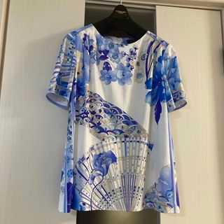 LEONARD - 超美品 レオナール♡人気柄カットソー の通販 by LEONARD - 超美品 レオナール♡人気柄カットソー の通販 by