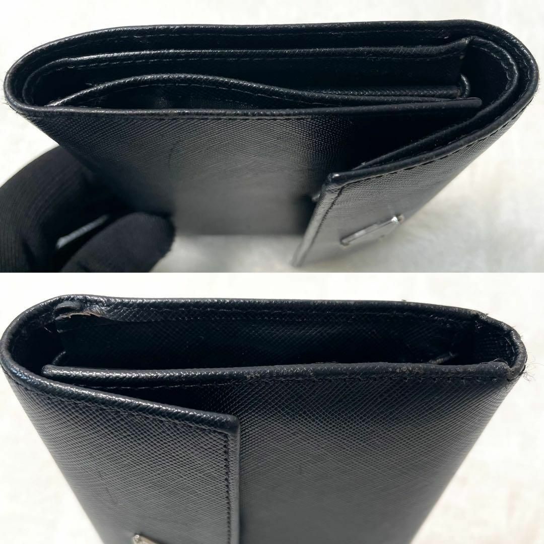 PRADA - PRADA プラダ 三つ折り財布 ブラック レザー PRADA - PRADA プラダ 三つ折り財布 ブラック レザー