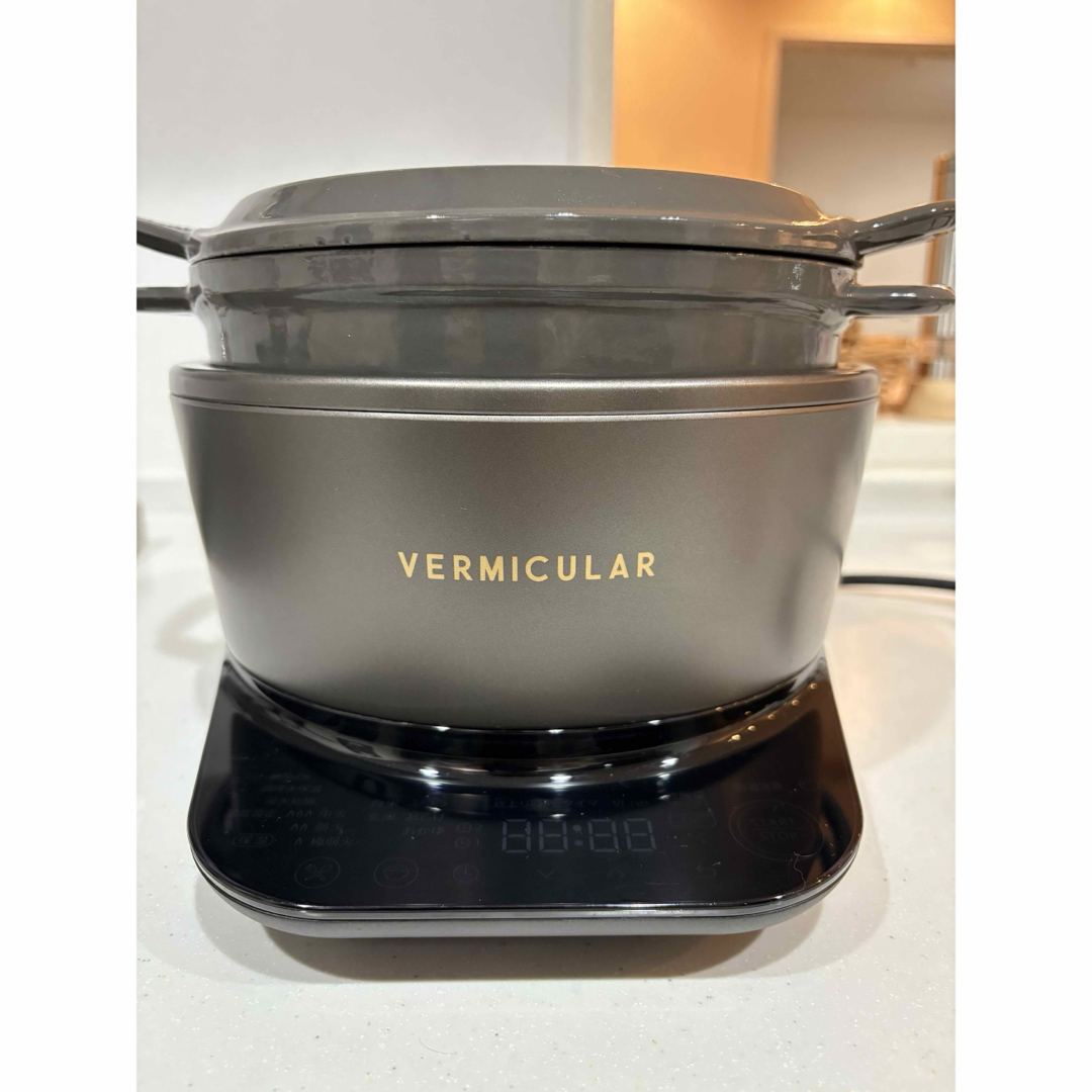 Vermicular - 【今だけ10%還元!!】VERMICULAR オーブンポット Vermicular - 【今だけ10%還元!!】VERMICULAR オーブンポット
