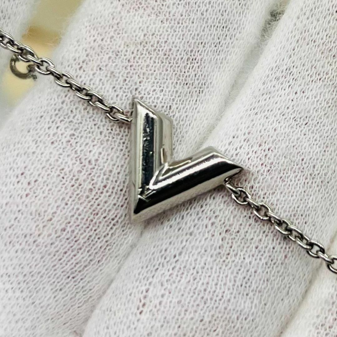 LOUIS VUITTON - ルイヴィトン M63198 エセンシャルV LOUIS VUITTON - ルイヴィトン M63198 エセンシャルV
