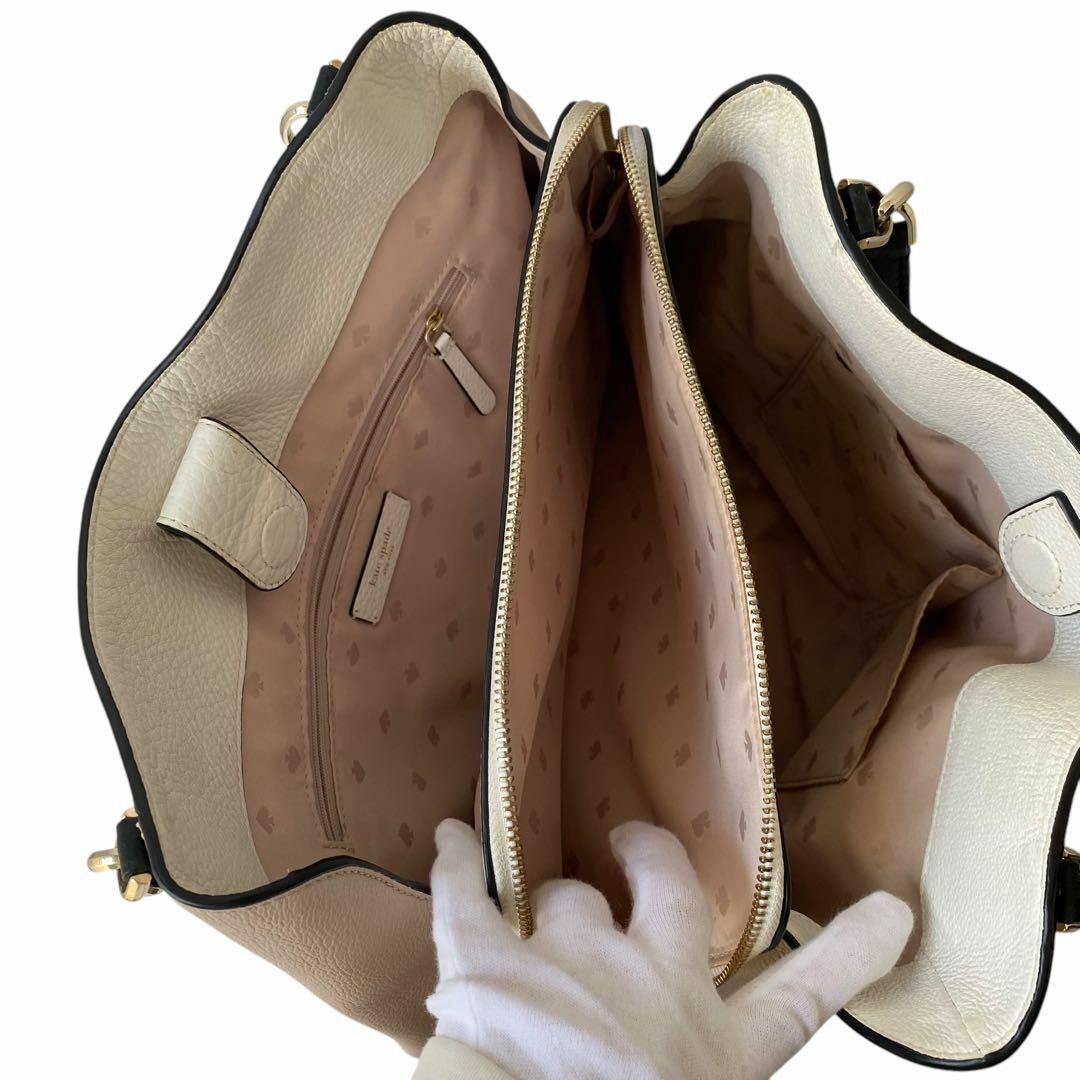kate spade NEW YORK - 極美品 ケイトスペード 大容量 A4可 kate spade NEW YORK - 極美品 ケイトスペード 大容量 A4可