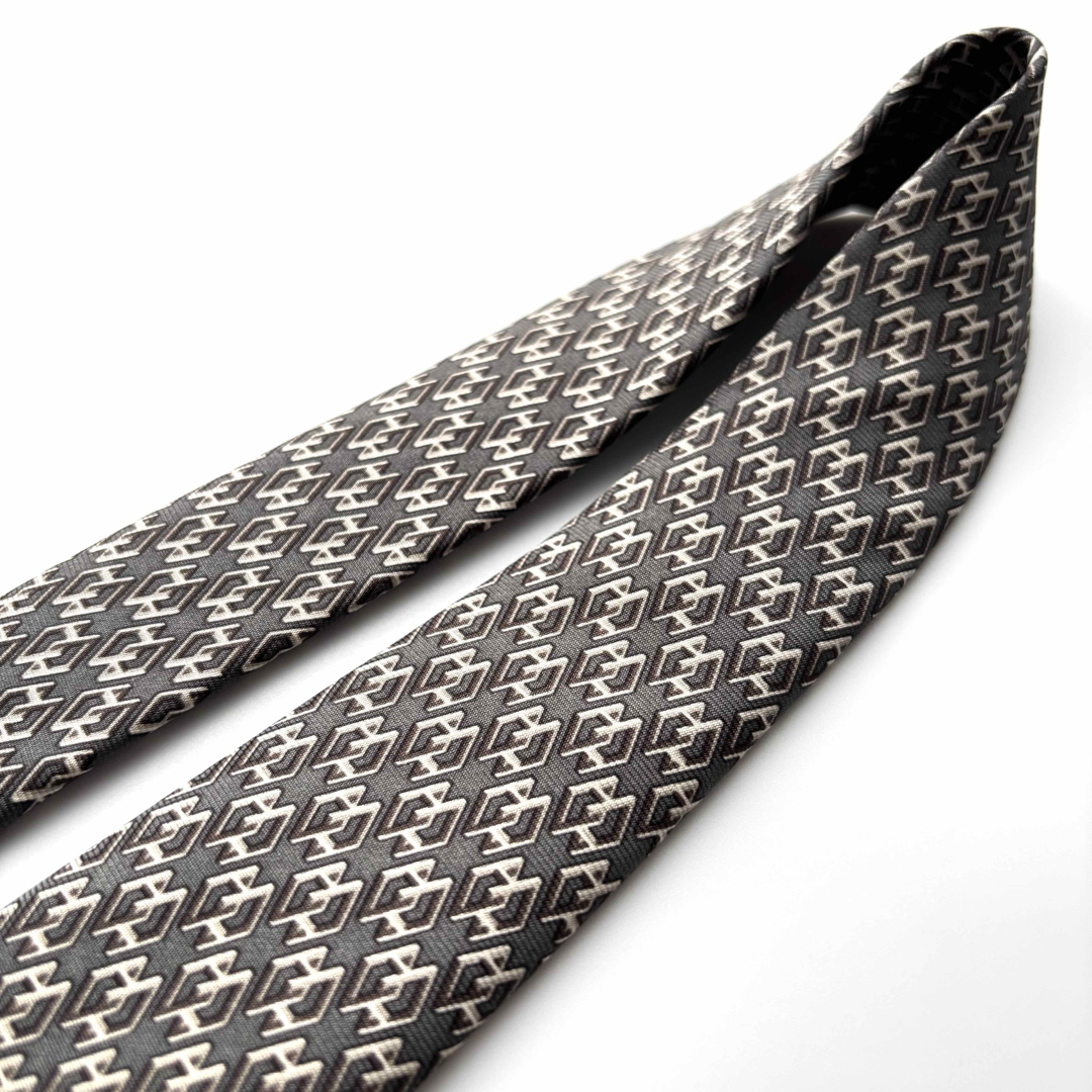 HERMES - ꧁極美品꧂ エルメス ネクタイ ファソネ H柄 H織りタイ HERMES - ꧁極美品꧂ エルメス ネクタイ ファソネ H柄 H織りタイ