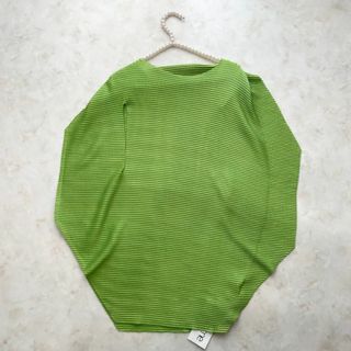 PLEATS PLEASE ISSEY MIYAKE(グリーン・カーキ/緑色系)の新品 PLEATS PLEASE ISSEY MIYAKE(グリーン・カーキ/緑色系)の新品