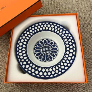 HERMES - HERMES 新品エルメスシャスグリーン緑21cmプレート八角 HERMES - HERMES 新品エルメスシャスグリーン緑21cmプレート八角
