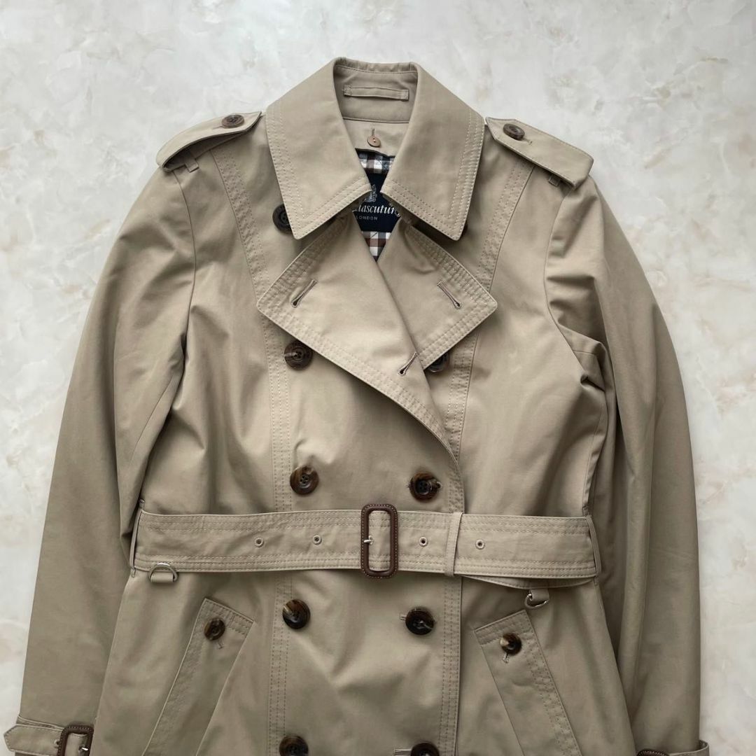 AQUA SCUTUM - 【極美品】 Aquascutum トレンチコート 大きい AQUA SCUTUM - 【極美品】 Aquascutum トレンチコート 大きい