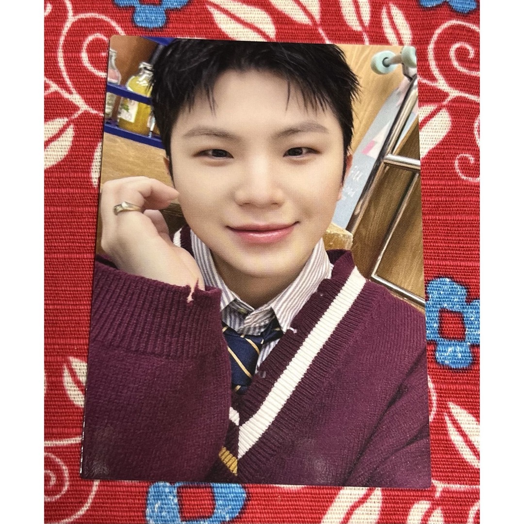SEVENTEEN - SEVENTEEN HOLIDAY WOOZI トレカの通販 by NEOの SEVENTEEN - SEVENTEEN HOLIDAY WOOZI トレカの通販 by NEOの