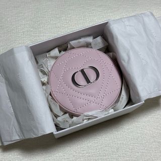 Dior(ミラー ・ ピンク/桃色系)のフリマアイテム一覧 Dior(ミラー ・ ピンク/桃色系)のフリマアイテム一覧