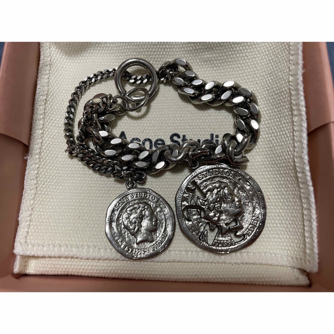 Acne Studios - Acne Studios COIN BRACELET CHARM ブレスレット Acne Studios - Acne Studios COIN BRACELET CHARM ブレスレット