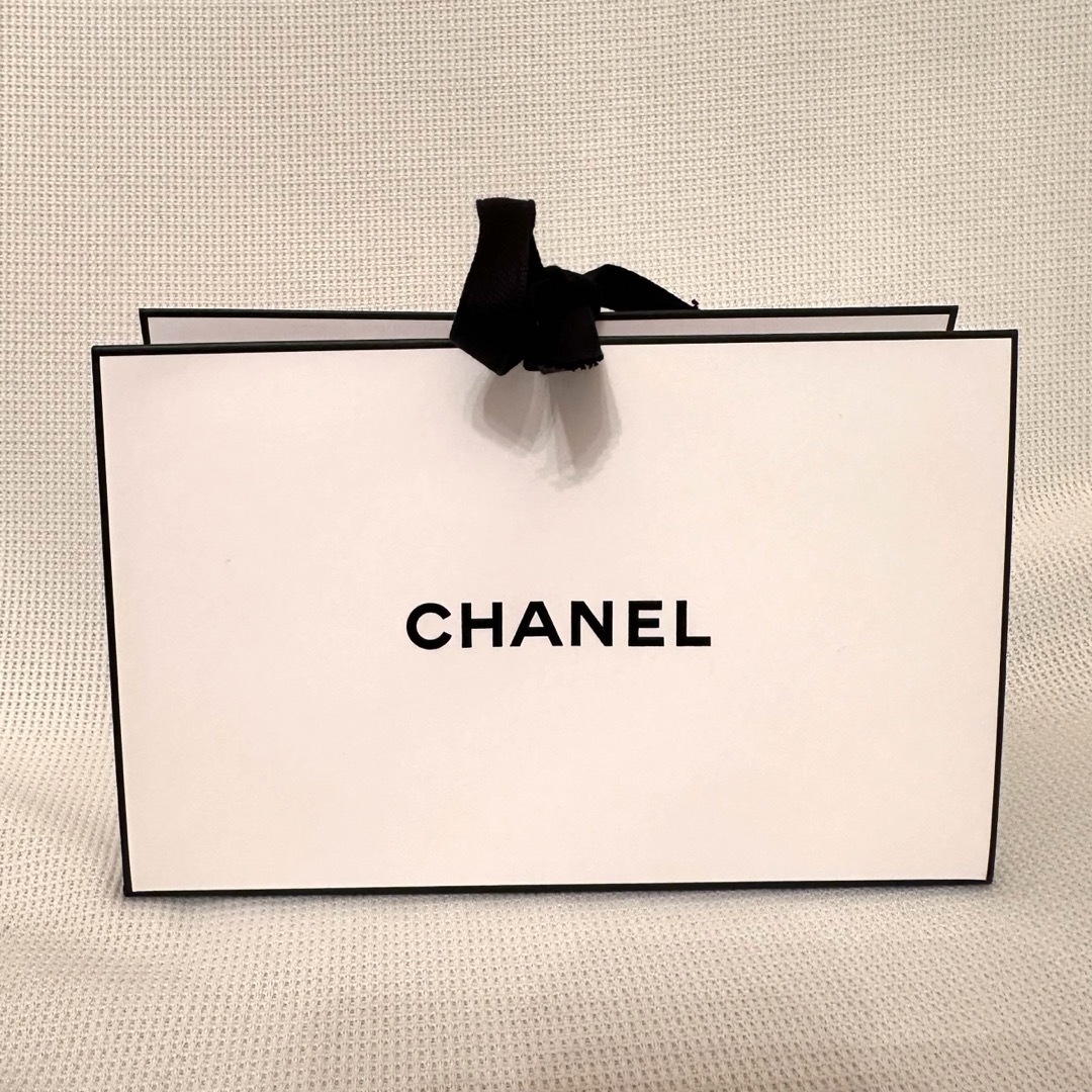 CHANEL - CHANEL UV エサンシエル 日やけ止めジェルクリーム CHANEL - CHANEL UV エサンシエル 日やけ止めジェルクリーム