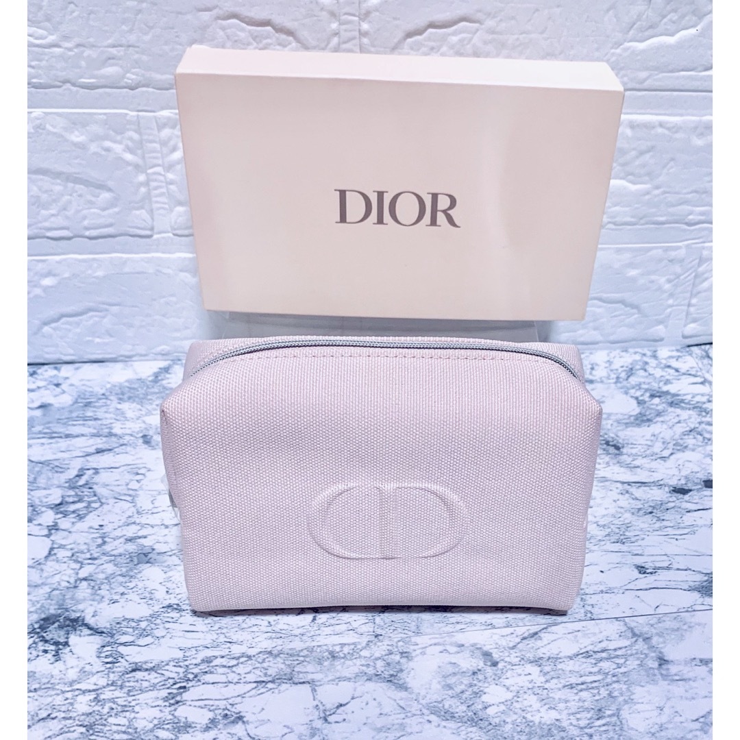 Christian Dior - Dior 豪華ポーチセット リップグロウ現品 Christian Dior - Dior 豪華ポーチセット リップグロウ現品
