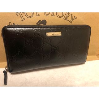 GUCCI - GUCCI グッチ キングスネークプリント エンボスロゴ GUCCI - GUCCI グッチ キングスネークプリント エンボスロゴ