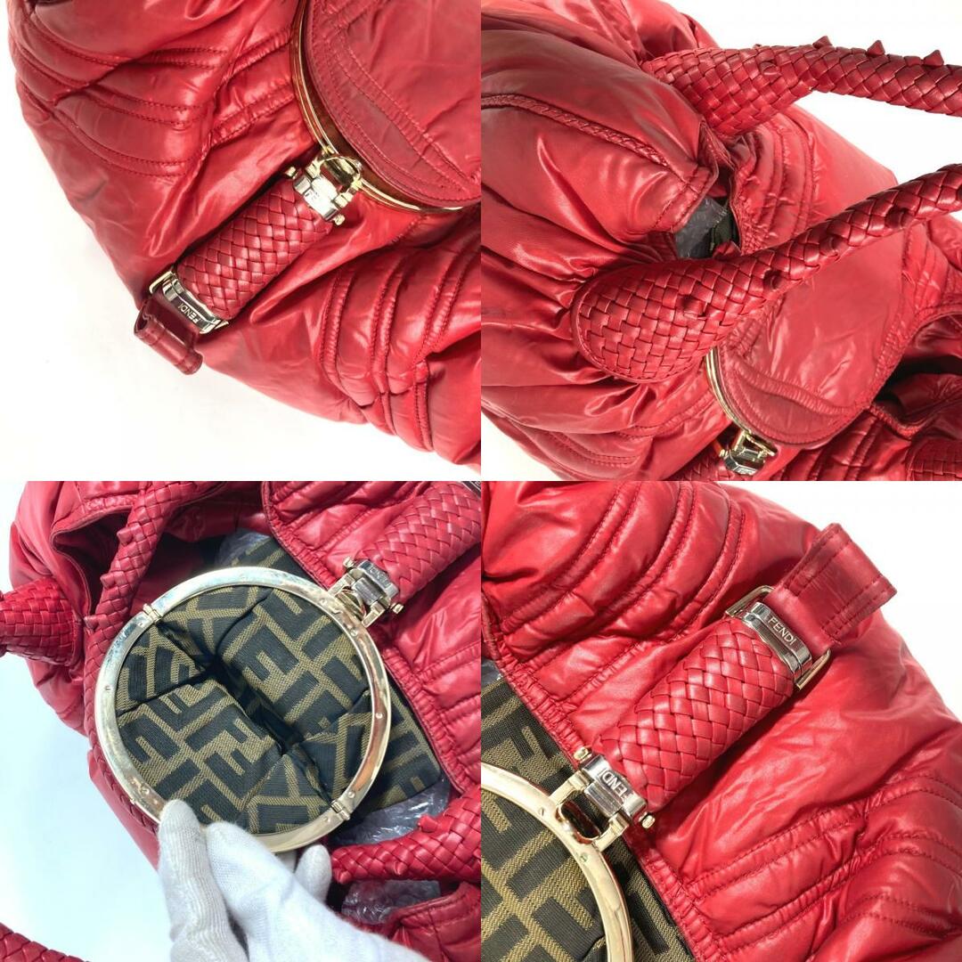 FENDI - フェンディ FENDI スタッズ スパイバッグ ズッカ 肩掛け FENDI - フェンディ FENDI スタッズ スパイバッグ ズッカ 肩掛け