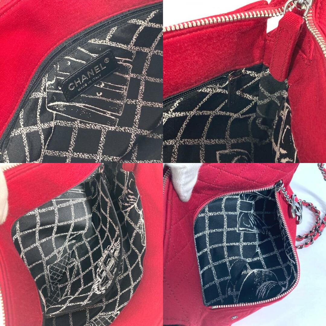 CHANEL - シャネル CHANEL CC ココマーク チャーム キルティング CHANEL - シャネル CHANEL CC ココマーク チャーム キルティング