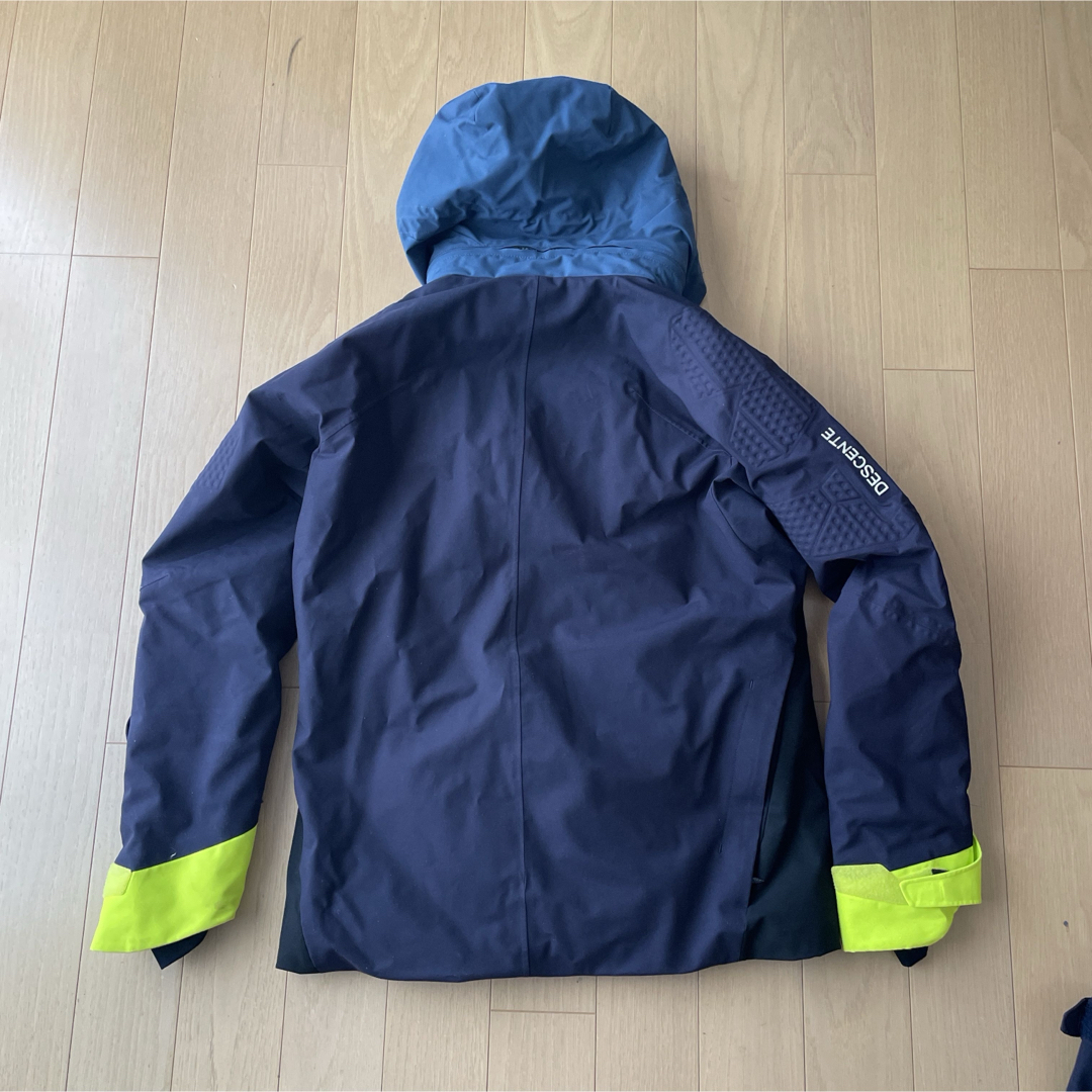 DESCENTE - デサント DESCENTE スキーウェア 上下セット デモ DESCENTE - デサント DESCENTE スキーウェア 上下セット デモ